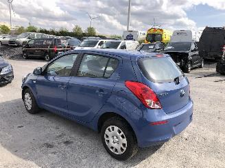 Hyundai I-20 1.2 picture 3
