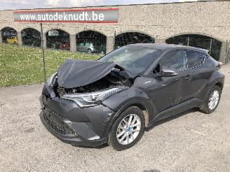 Toyota C-HR 1.8  HYBRID picture 4