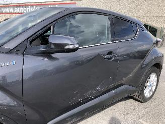 Toyota C-HR 1.8  HYBRID picture 10