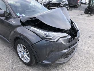Toyota C-HR 1.8  HYBRID picture 9