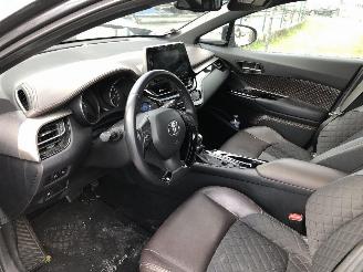 Toyota C-HR 1.8  HYBRID picture 6