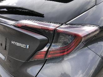 Toyota C-HR 1.8  HYBRID picture 15