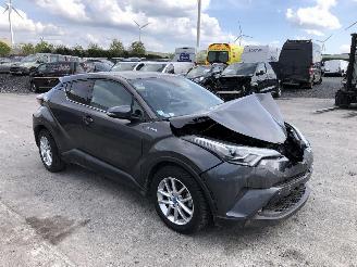 Toyota C-HR 1.8  HYBRID picture 3