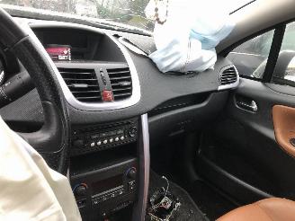 Peugeot 207 1.6 I  5FW picture 13