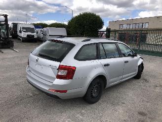 Skoda Octavia 1.6 TDI    CXXA picture 3