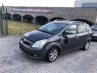 krockskadad bil auto Toyota Corolla-verso 2.2 D4D 2008/10