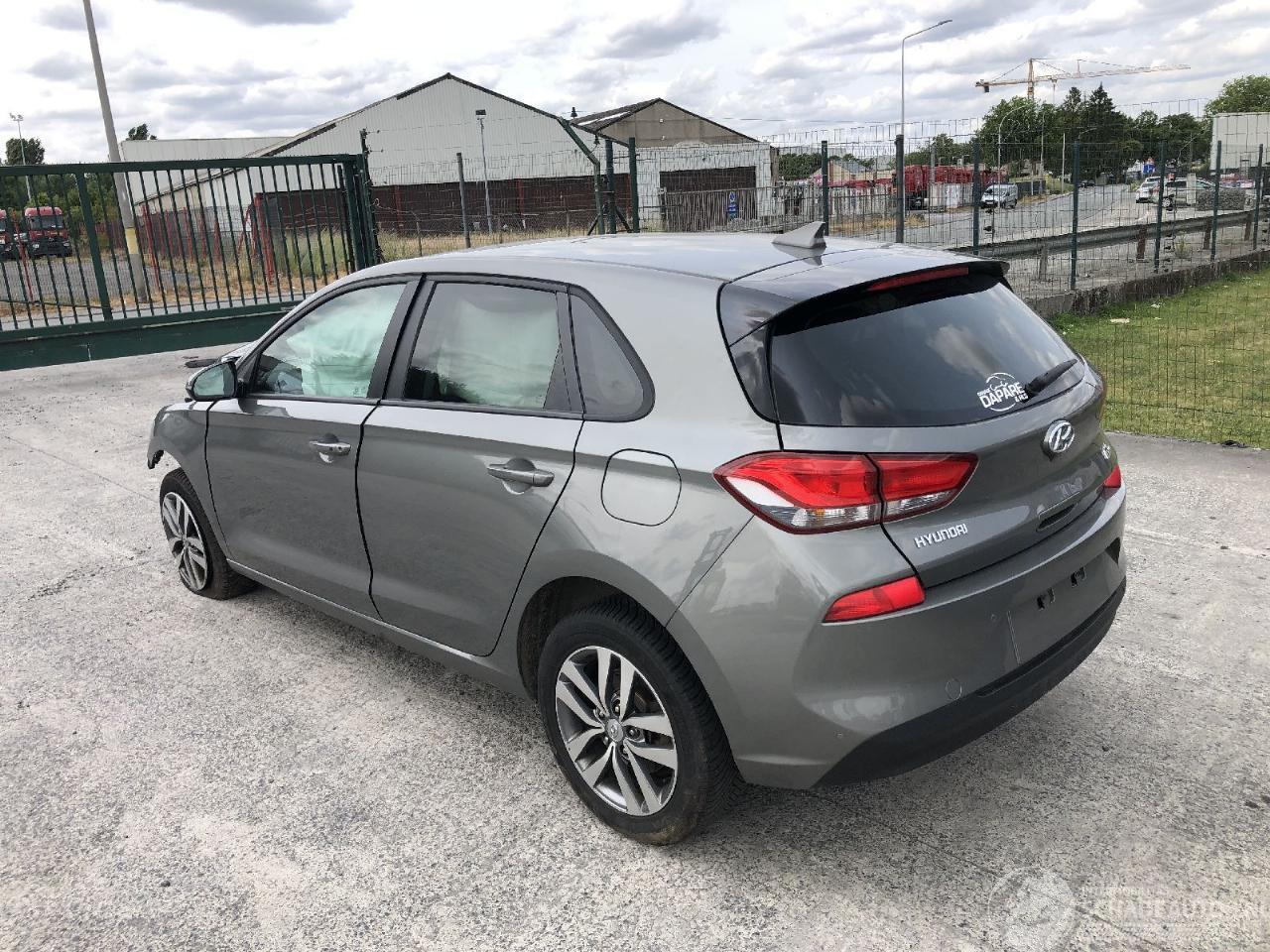 Hyundai I-30 1.0