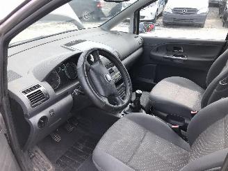 Seat Alhambra 1.9 TDI picture 5