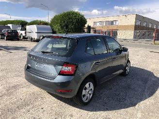 Skoda Fabia ACTIVE 1.0 picture 3