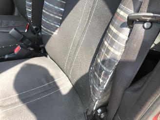 Citroën C1 1.0 picture 14