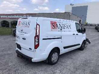 dañado vehículos comerciales Ford Transit FOURGON 2.0 TDCI 2020/12