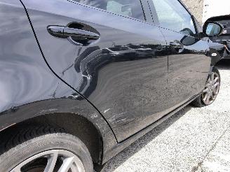 Mazda 2 1.3 picture 11