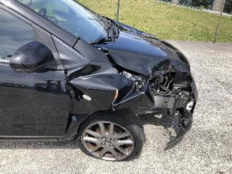 Mazda 2 1.3 picture 6