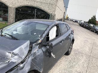 Volvo V-40 MOMENTUM 2.0D AUTOMA picture 12