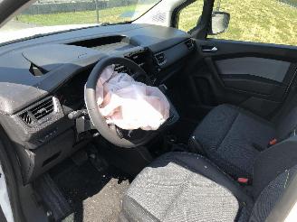 Renault Kangoo 1.3 TURBO AUTOMATIQU picture 5