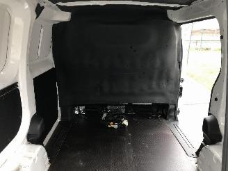 Nissan E-NV200 100% ELECTRIC picture 16