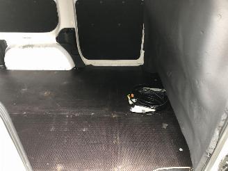 Nissan E-NV200 100% ELECTRIC picture 12