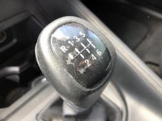 BMW X1 SDRIVE16D picture 17