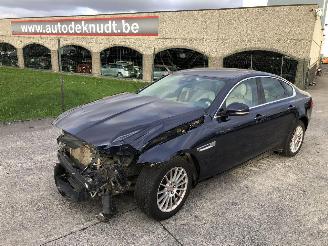 Jaguar XF 2.0 D   AWD picture 4