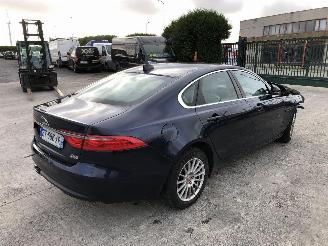 Jaguar XF 2.0 D   AWD picture 2