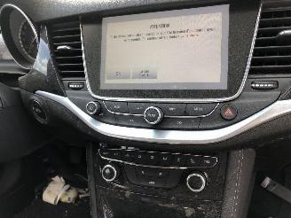 Opel Astra SPORTS TOURER 1.6CDT picture 14