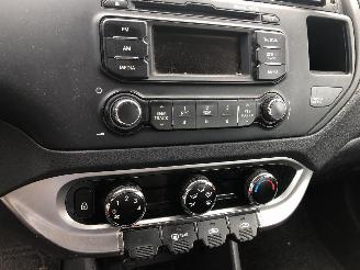 Kia Rio LOUNGE  1.2 picture 18