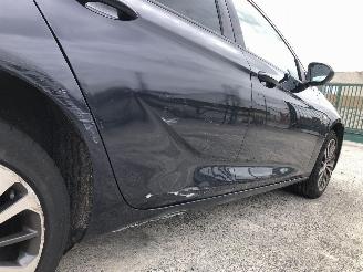 Opel Insignia INNOVATION  1.6 CDTI picture 13