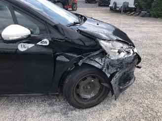 Peugeot 208 LIKE 1.2 picture 9
