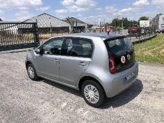 Volkswagen Up! 1.0 picture 3