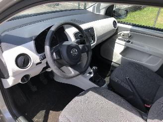 Volkswagen Up! 1.0 picture 8