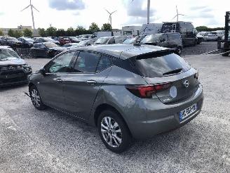 Opel Astra 1.5 CDTI AUTOMATIQUE picture 2