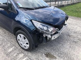 Renault Captur 0.9 picture 11