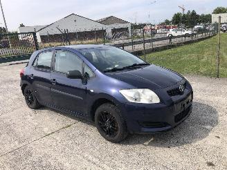 Toyota Auris 1.4 VVTI picture 3