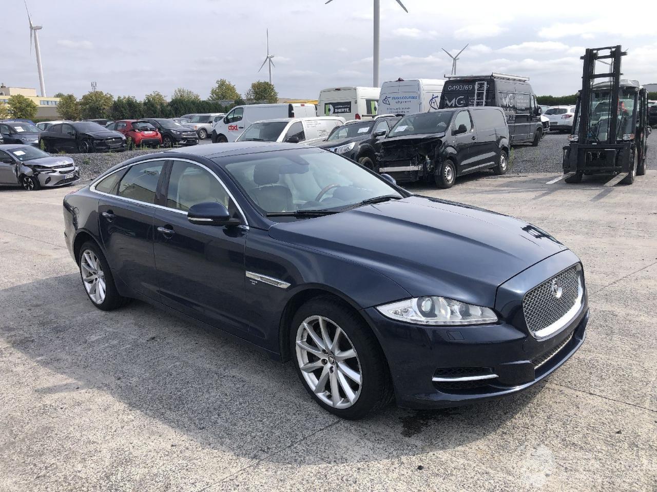 Jaguar XJ 3.0 D  V6
