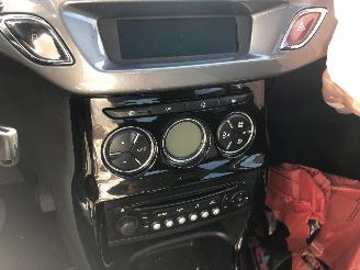 Citroën C3 1.2 EXCLUSIVE VISIO picture 17