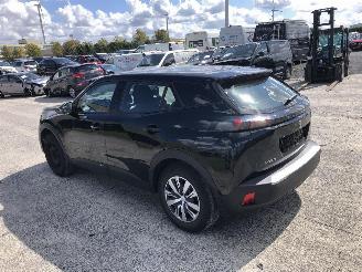 Peugeot 2008 1.2 TURBO picture 2