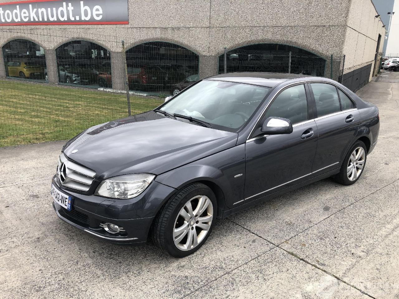 Mercedes C-klasse AVANTGARDE  4 MATIC