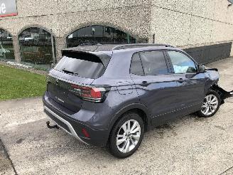 Coche accidentado Volkswagen T-Cross LIFE     1.0 2025/1