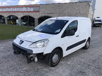 desmontaje vehículos comerciales Peugeot Partner 1.6 HDI   9HF 2012/3