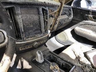 Volvo V-60 T8    2.0 picture 22