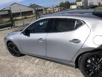 Mazda CX-3 2.0   E - SKYACTIV X picture 18
