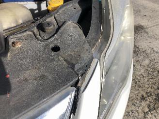 Opel Corsa 1.2 picture 18