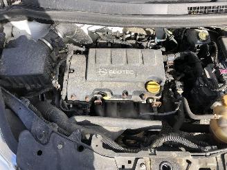 Opel Corsa 1.2 picture 17