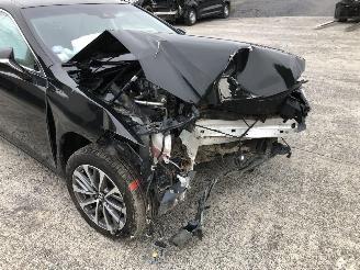 Lexus ES ES300H picture 10