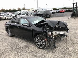 Lexus ES ES300H picture 4