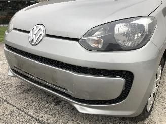 Volkswagen Up! TAKE  1.0 picture 10