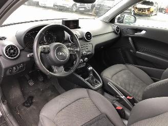 Audi A1 1.6 TDI ATTRACTION picture 5