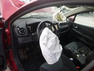 Renault Clio 0.9 TCE H4B408 picture 13