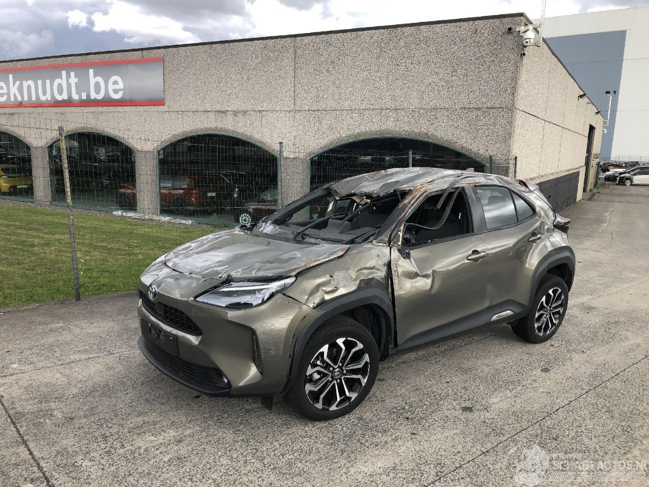 Toyota Yaris Cross 1.5 HYBRIDE  M15A