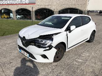 Renault Clio 1.6 HYBRIDE picture 4